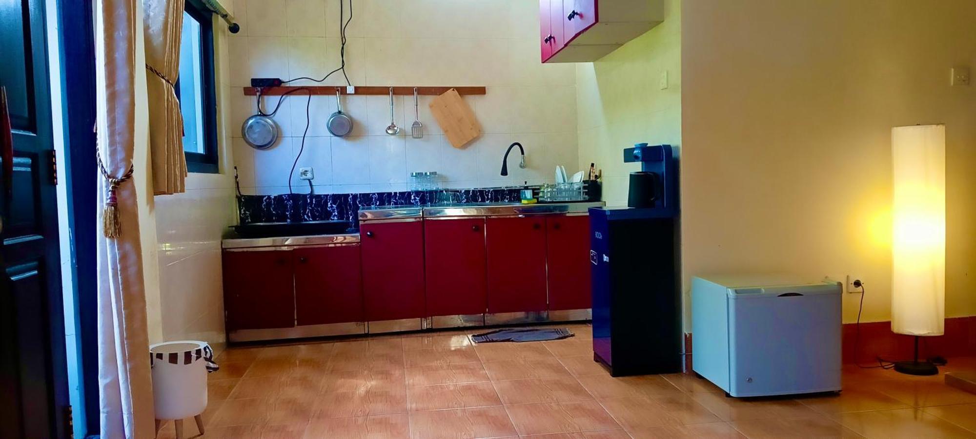 Mama Mega Homestay Pesanggaran Екстериор снимка