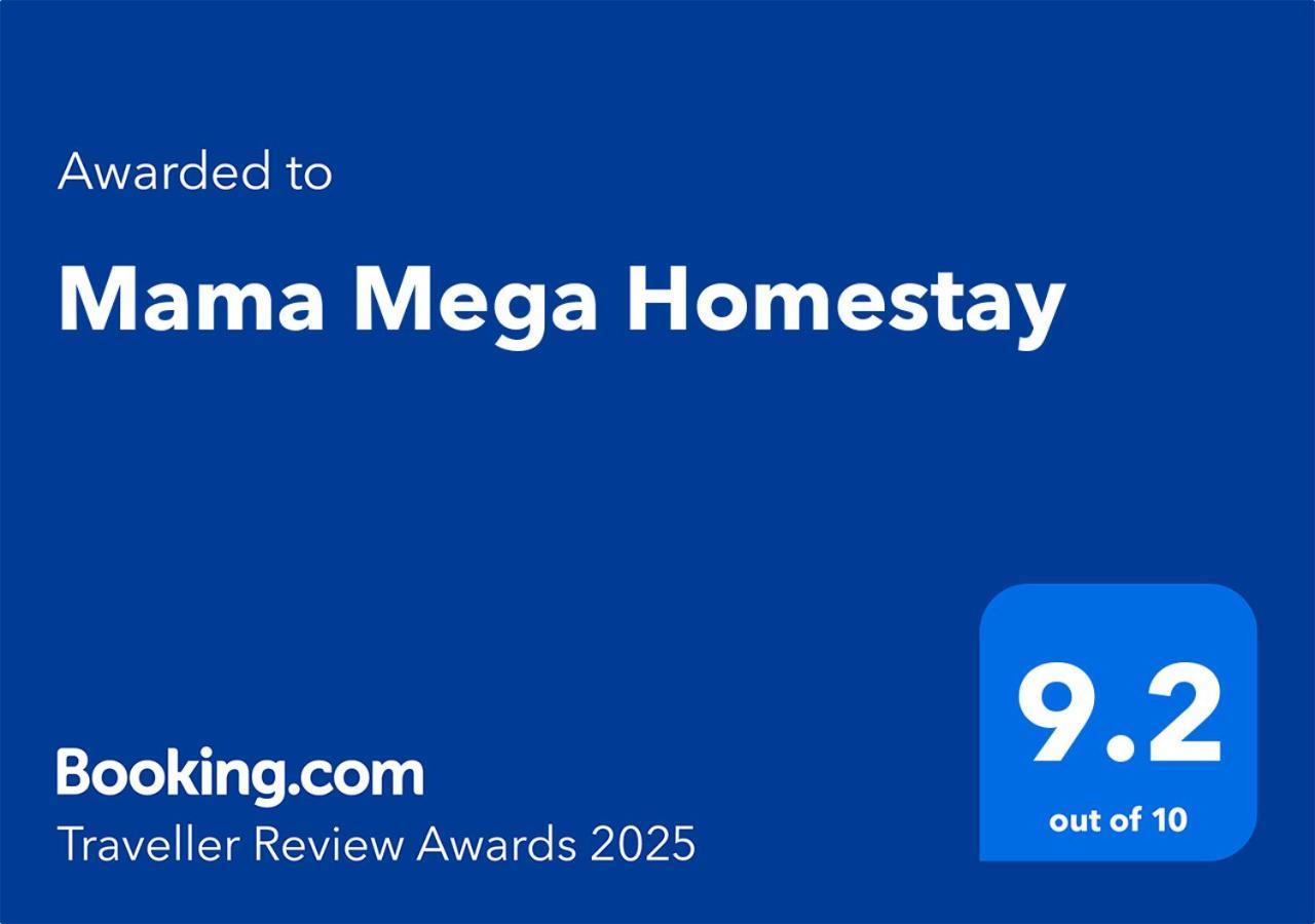 Mama Mega Homestay Pesanggaran Екстериор снимка